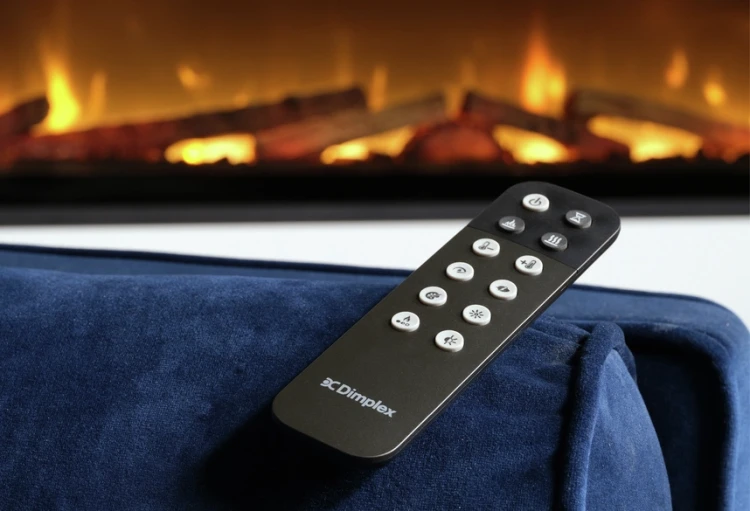 pol_pl_Kominek-elektryczny-Dimplex-Ignite-EVOLVE-74-z-efektem-Optiflame-188-7-cm-5173_6.webp