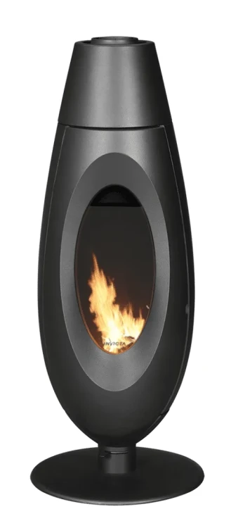Piec Invicta Ovatio o kształcie przypominającym kroplę