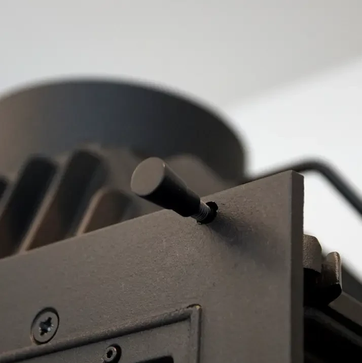 regulacja szybra w Maja 8