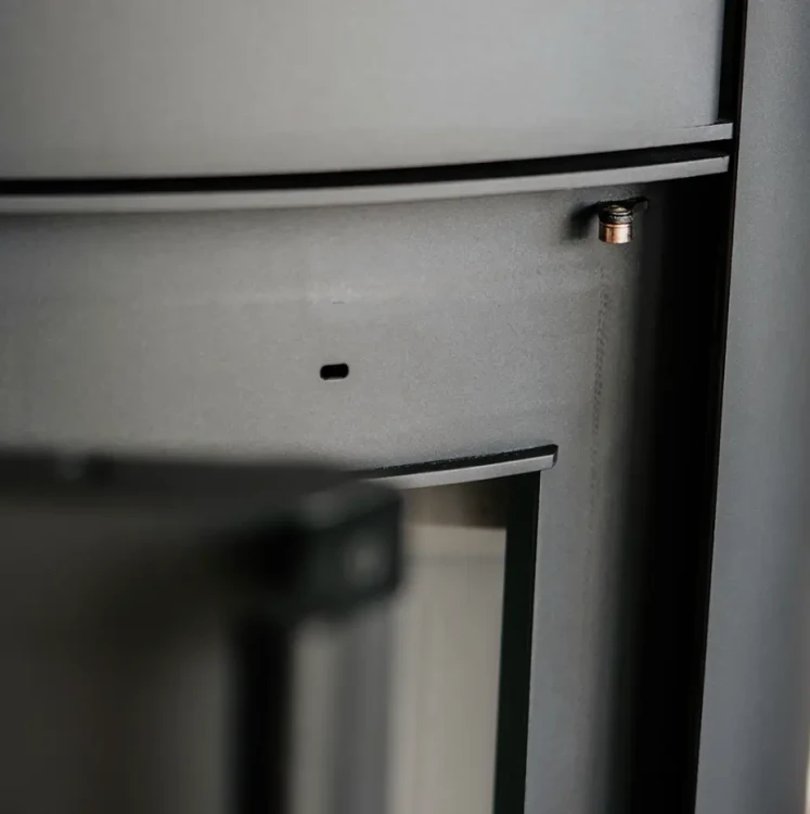 Bjorn koza, rama drzwi, zamek