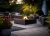 Widok paleniska Black Square 1000 w ogrodzie