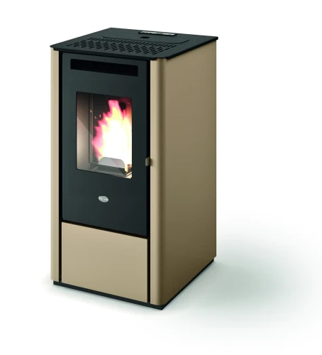 Piec pelletowy Thelma 9kW z nadmuchem w kolorze cappuccino