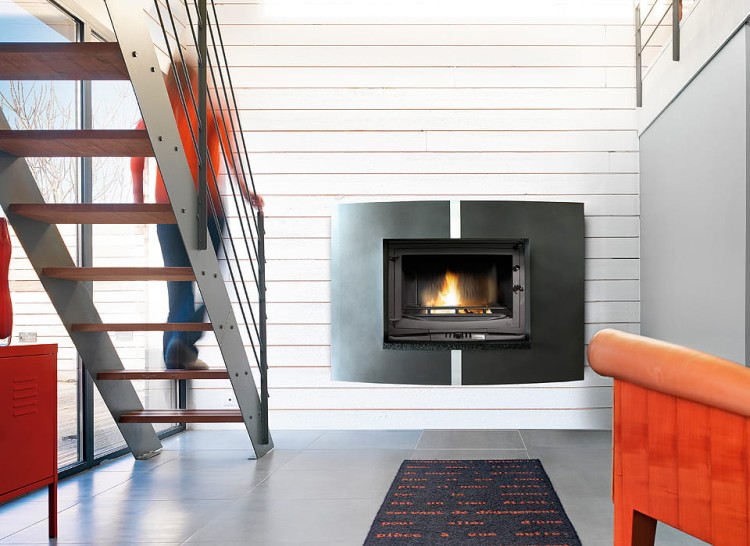 uni700_selenic_aranz_l (1).jpg