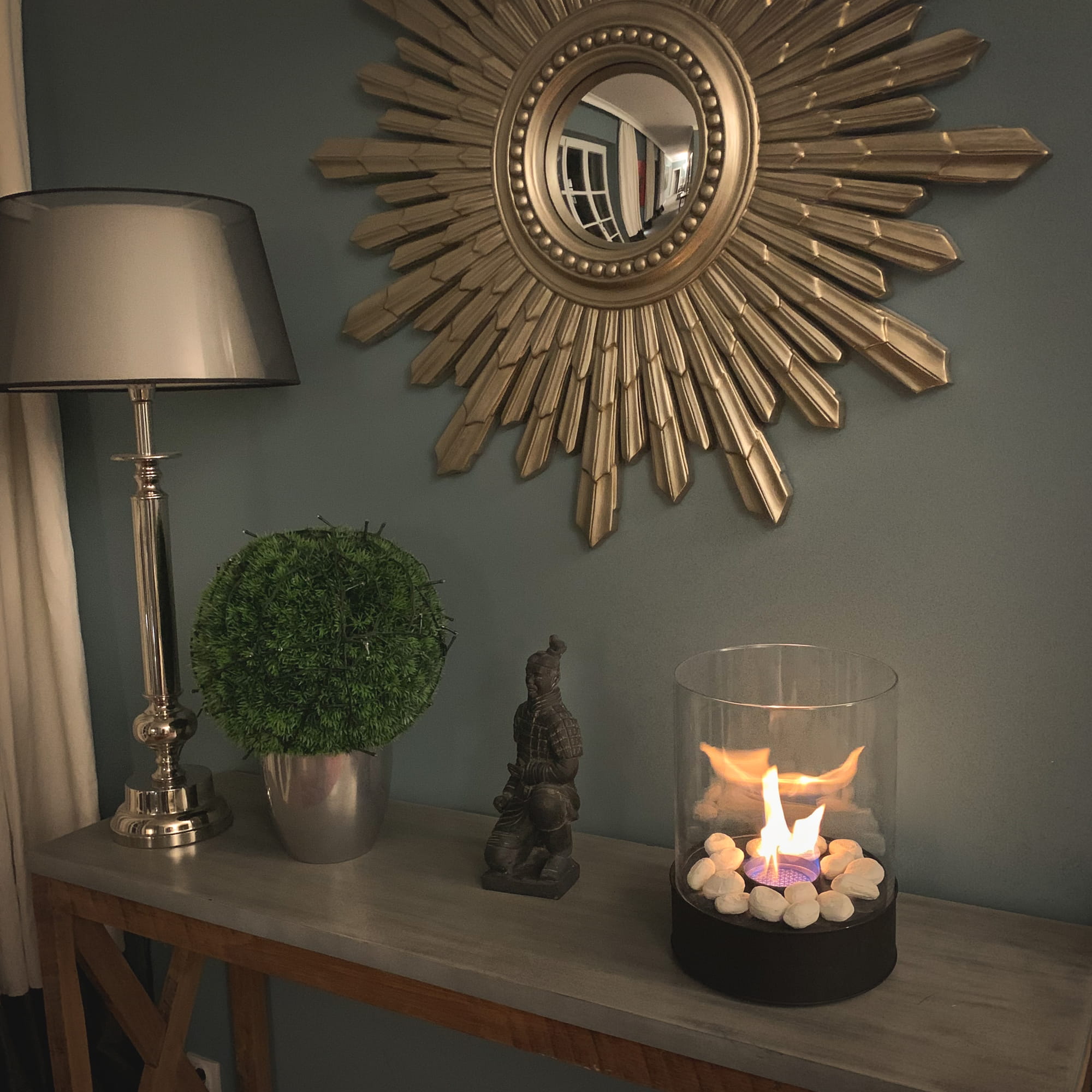 Campfire_Tabletop_Fireplace_by_Planika_5.jpg